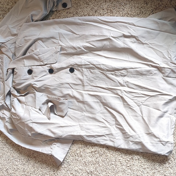 Light gray button down dress - Picture 3 of 3